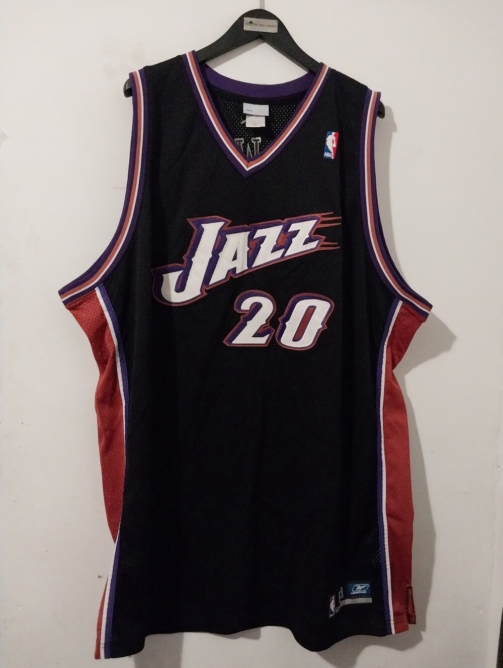 Reebok Alt. Utah Jazz Black Jersey Quincy Lewis Size 60